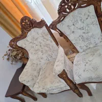 مبل ۴ نفره به همراه میز و شیشه قیمت فقط تاشنبه عصر