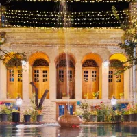 استخدام نیرو خدمات