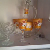 جام و تعدادی میوه و شکلات خوری به قیمت پایین