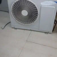 اسپیلت ۳۲ سامسونگ کاملا سالم و مرتب|کولر گازی و فنکوئل|گالیکش, |دیوار