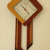 ساعت دیواری