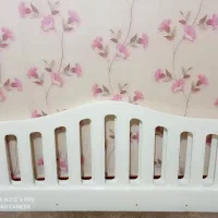 گارد تخت نوزاد