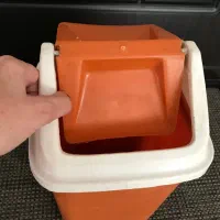 سطل زباله فقط ۱۲۰ تومان|لوازم سرویس بهداشتی|لاهیجان, گلستان|دیوار