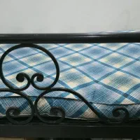 تخت خواب فلزی دو طبقه بدون تشک|تخت و سرویس خواب|ری, سیزده آبان|دیوار