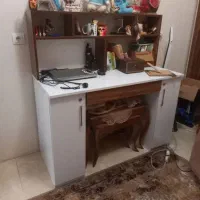 میز تحریر سالم بدون خط و خش