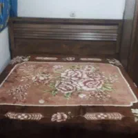 تخت و فرش