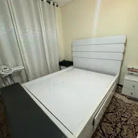 تخت خواب و کمد