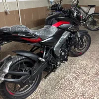 ان اس200 نیوفیس صفر۱۴۰۴|موتورسیکلت|قم, باجک یک|دیوار