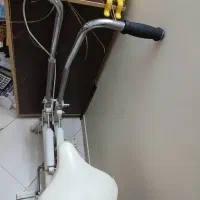 دوچرخه ثابت تمیز و سالم|تجهیزات ورزشی|فردیس, منظریه|دیوار