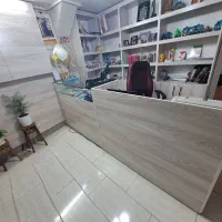 ویترین‌ و میز پیشخوان