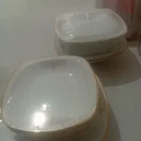 چینی ۱۲ نفره زرین