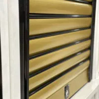 استخدام نیروی کار جوان