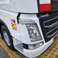 رنو پشت مرزی با شرایط تعداد محدود