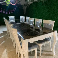 میز و صندلی رستورانی به صورت کلی