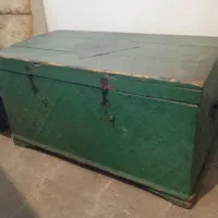 صندوق چوبی قدیمی