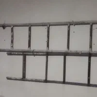 نردبان فلزی مادام العمر