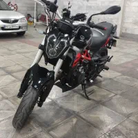 بنلی 300|موتورسیکلت|اندیشه, اندیشه فاز ۱|دیوار