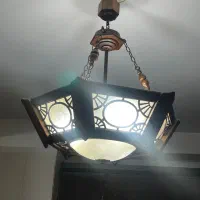 دو عدد لوستر- یکی ۱۰شاخه کریستال و یکی چوبی کلاسیک|لوستر و چراغ آویز|پردیس, فاز ۸|دیوار