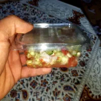 سالاد. سبزی. ماست وخیار ترشی