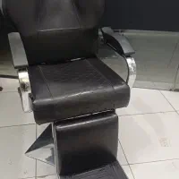 صندلی اصلاح|آرایشگاه و سالن‌های زیبایی|قم, علی آباد سعدگان|دیوار