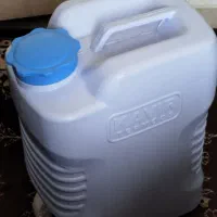 دبه ۲۰ لیتری شیر دار