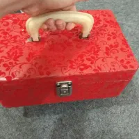 چمدان آرایشی کوچک|کیف، کفش، کمربند|شوشتر, |دیوار