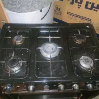 اجاق گاز اشپز خونه