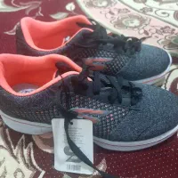 کتانی اسکیچرز