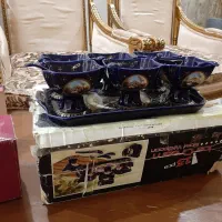 ظروف چینی گل قرمز.لیلی مجنون.شکلات خوری