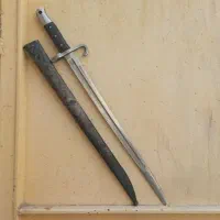 شمشیر کهنه قدمت دار