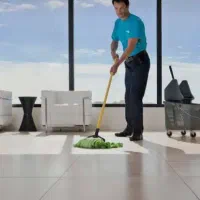استخدام نیروی دائم نظافتی آقا
