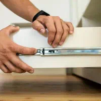 خرده کاری ام دی اف (کابینت، کمددیواری و غیره)