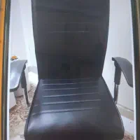 صندلی اداری سالم