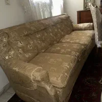 مبلمان ۷ نفره کاملا سالم بصورت رایگان|مبلمان خانگی و میز عسلی|تهران, سنائی|دیوار