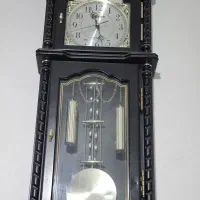 ساعت دیواری