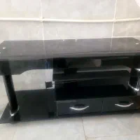 میز تلویزیون شیشه ای