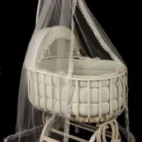 گهواره نوزاد چوبی