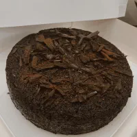 تمام سفارشات کیک های کافه ای شما به صورت‌حرفه ای