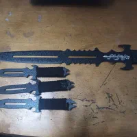 شمشیر با سه پرتابه