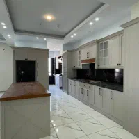 ۲۰۸ متر / دو پارکینگ سندی / عمارت رامبد / فول