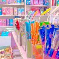 فروشنده خانوم