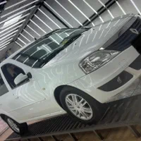 رنو تندر90 پلاس اتومات مدل96 فنی سالم جهت کارشناسی