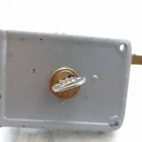 قفل درب حیاط