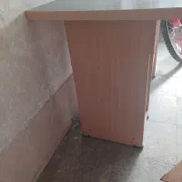 میز کامپیوتر کاملا سالم درحد نو|میز تحریر و کامپیوتر|ملایر, |دیوار