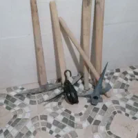 کلنگ  ۴عدد با دسته