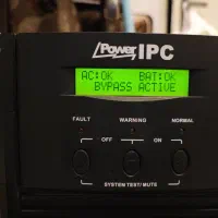 یو پی اس ups