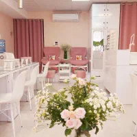 استخدام ناخنکار و مژه کار خرفه ای
