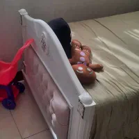 تخت و تشک