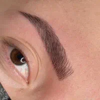 تخفیف ویژه آرایش دائم میکروبلیدینگ شیدینگ