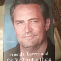 کتاب Friends اثر متیو پری به زبان آلمانی